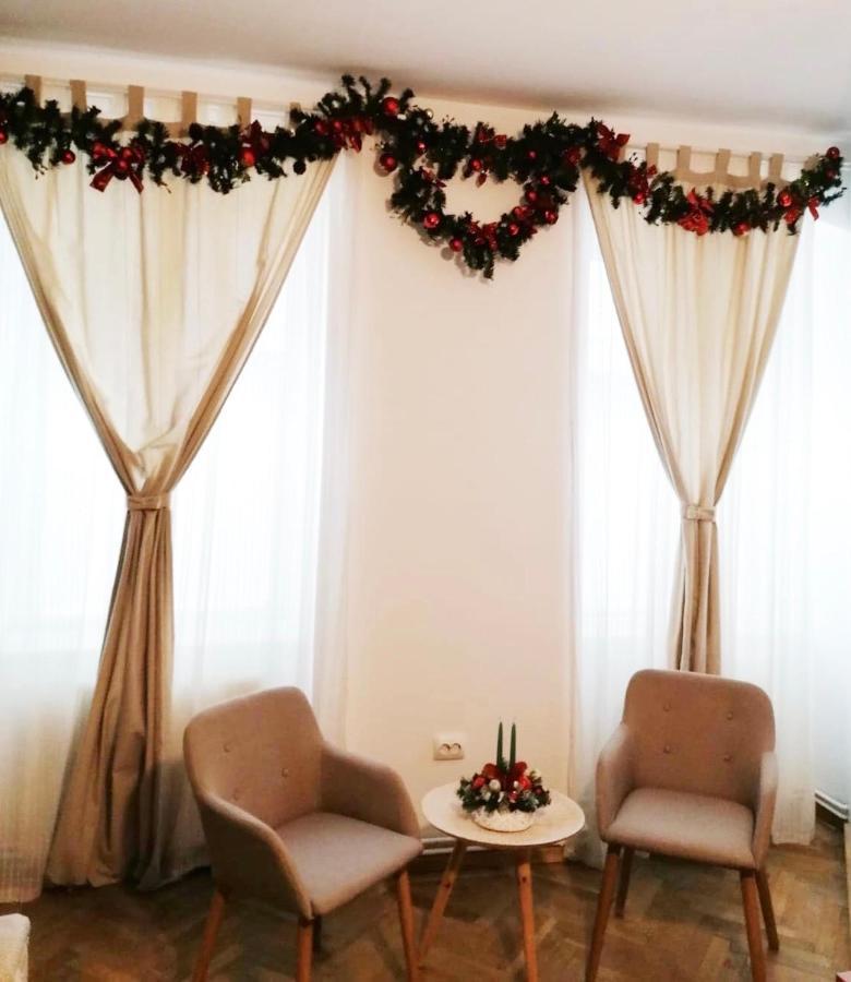 Sunny Old Town Apartment Braşov Eksteriør billede
